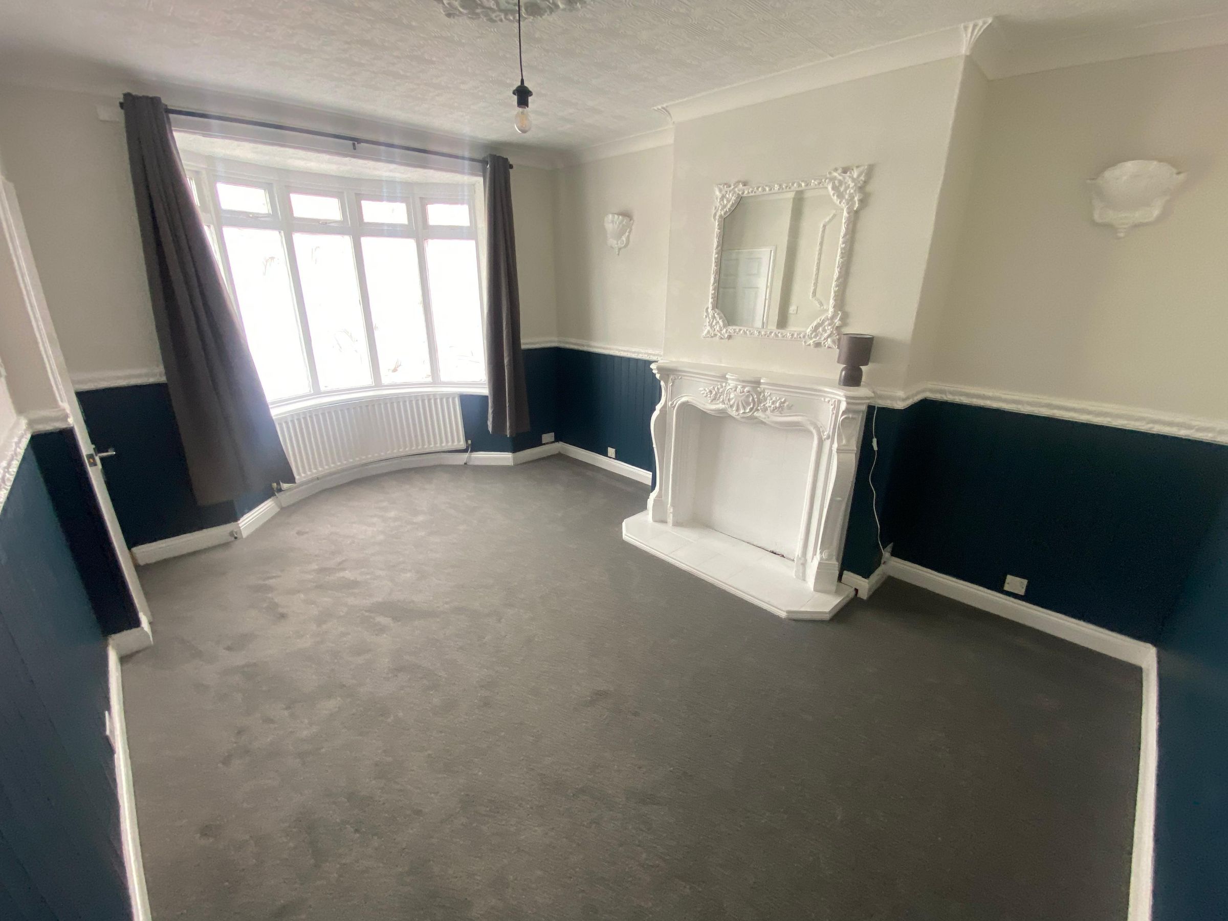 3 bed terraced house for sale in South Terrace, Middlesbrough  - Property Image 2