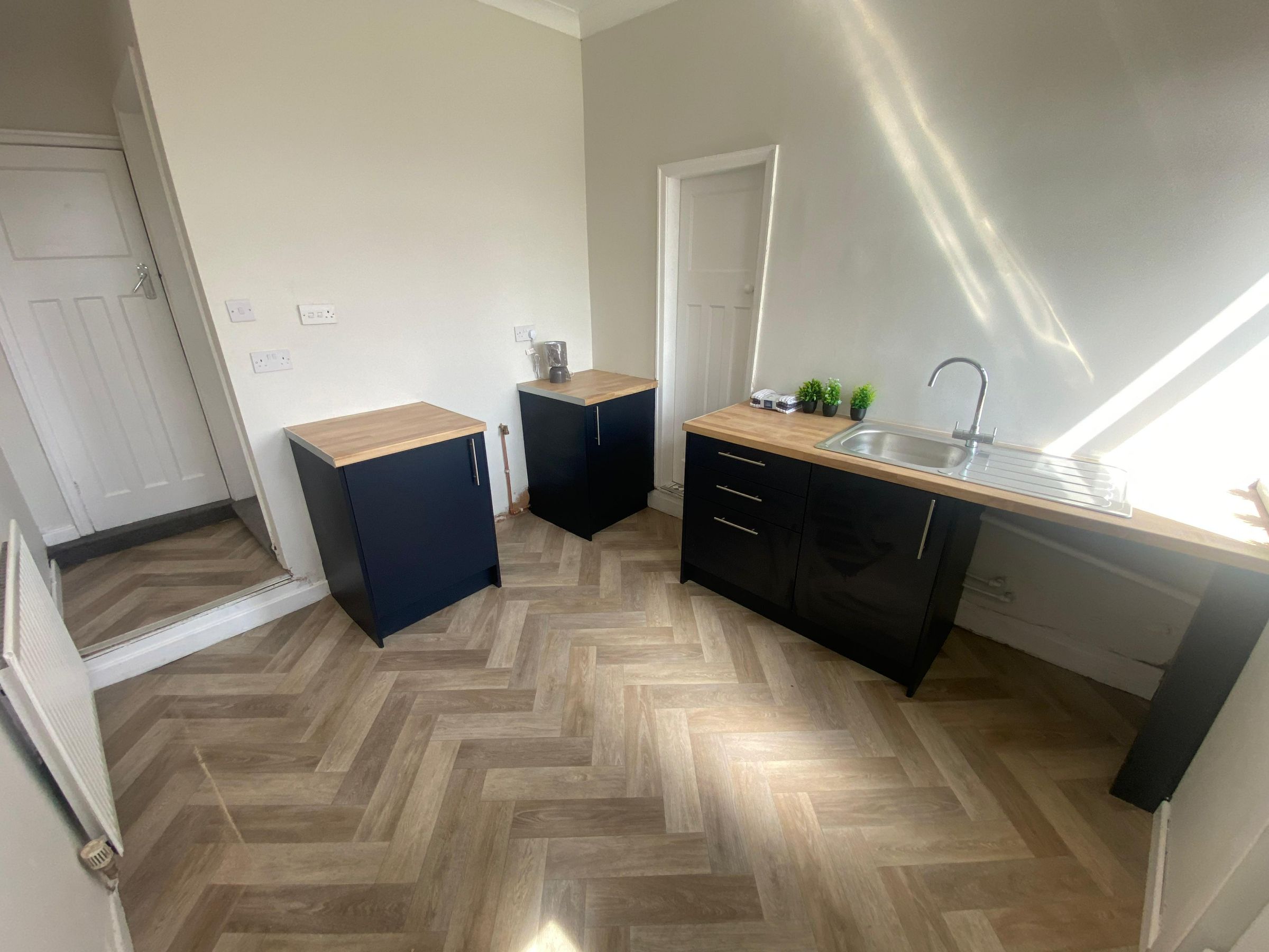 3 bed terraced house for sale in South Terrace, Middlesbrough  - Property Image 3