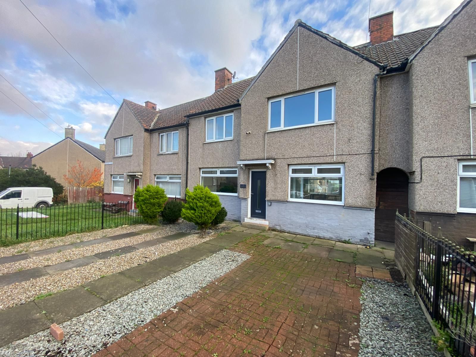 3 bed terraced house for sale in Rosedale Avenue, Middlesbrough  - Property Image 1