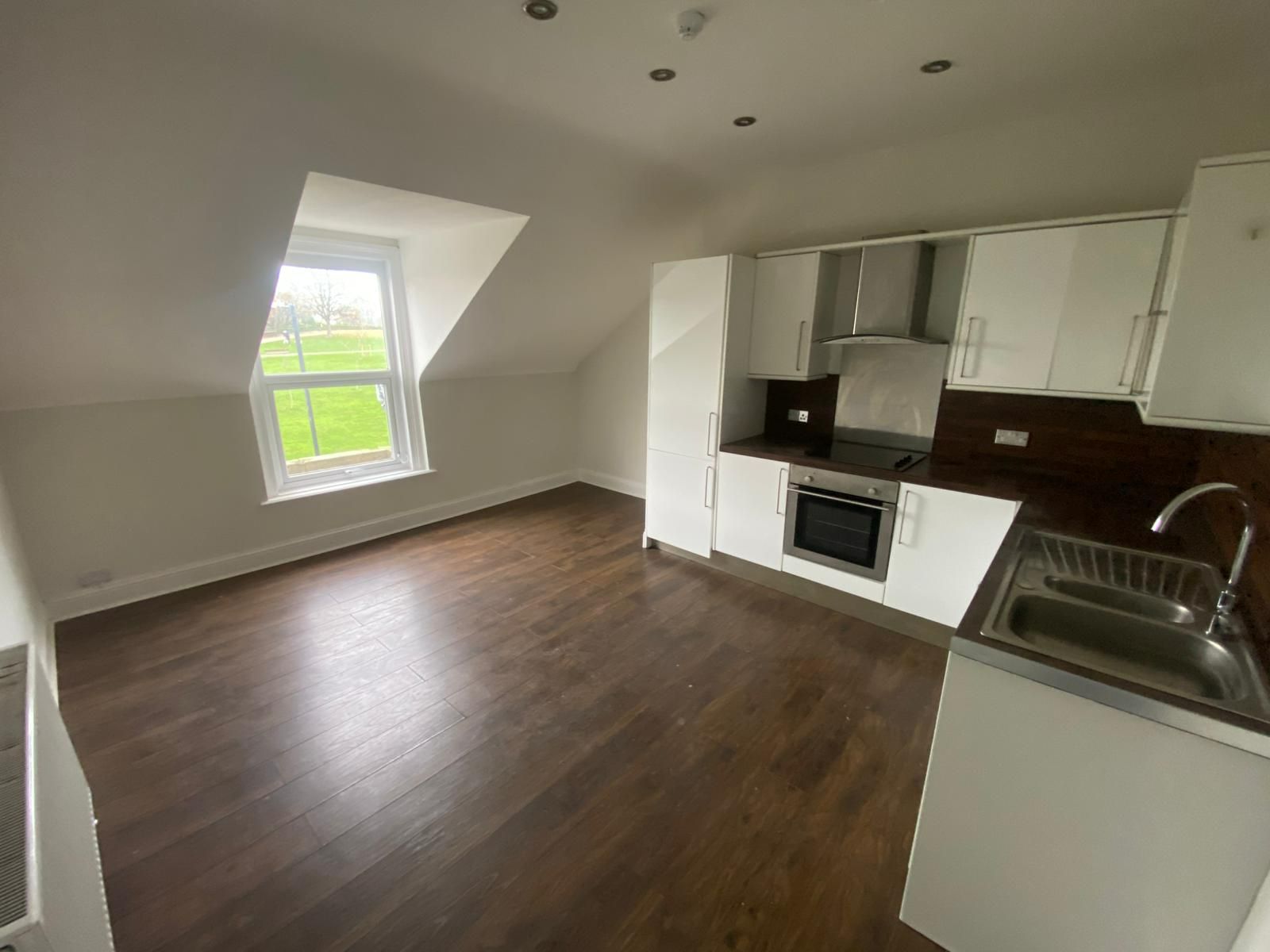2 bed flat for sale in Park Road, Sunderland  - Property Image 2