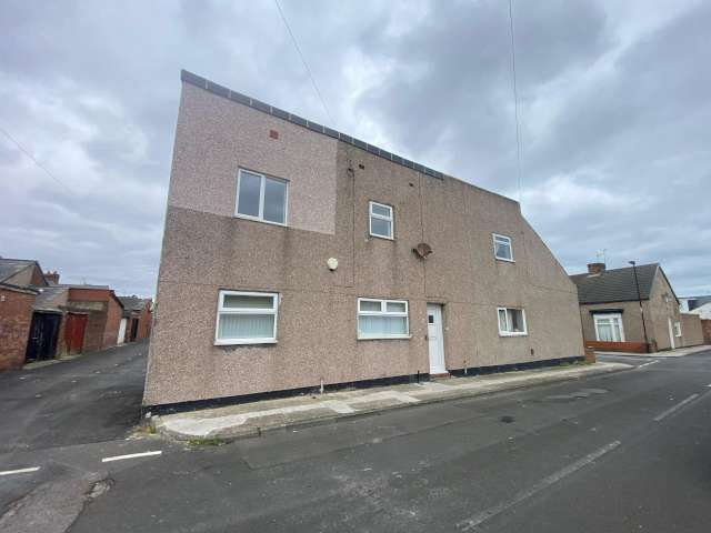 2 bed end of terrace house for sale in Fuller Road, Sunderland, SR2