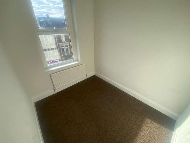 2 bed flat to rent in Saltwell Place, Gateshead  - Property Image 5