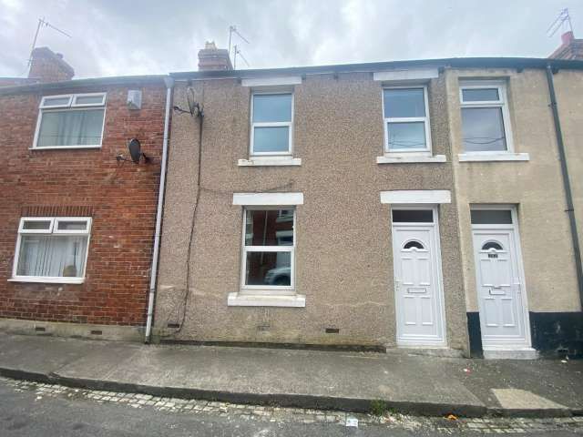 3 bed terraced house to rent in Victor Street, Chester le Street - Property Image 1