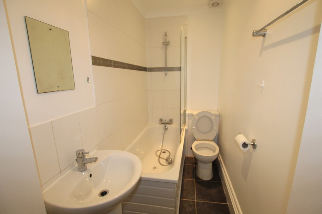 1 bed apartment to rent in Cornwallis Gardens, Hastings  - Property Image 6