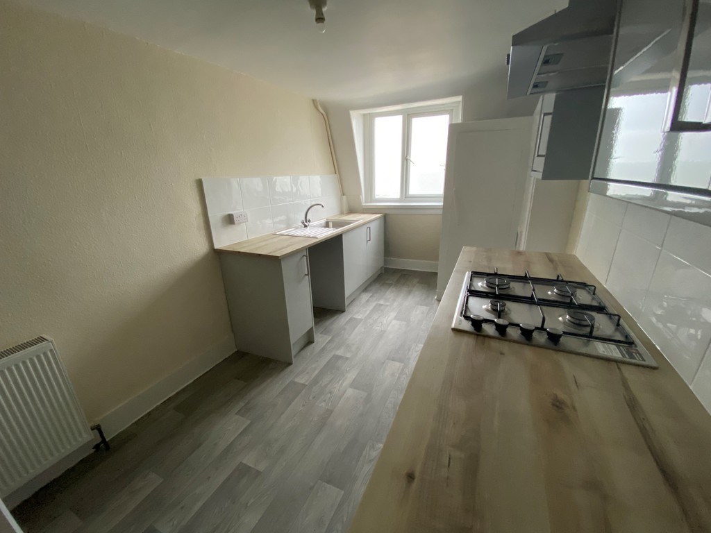 1 bed flat to rent in Marina, St. Leonards-on-Sea  - Property Image 7
