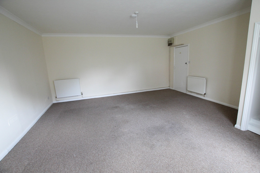 1 bed flat to rent in Holmesdale Gardens, Hastings  - Property Image 3