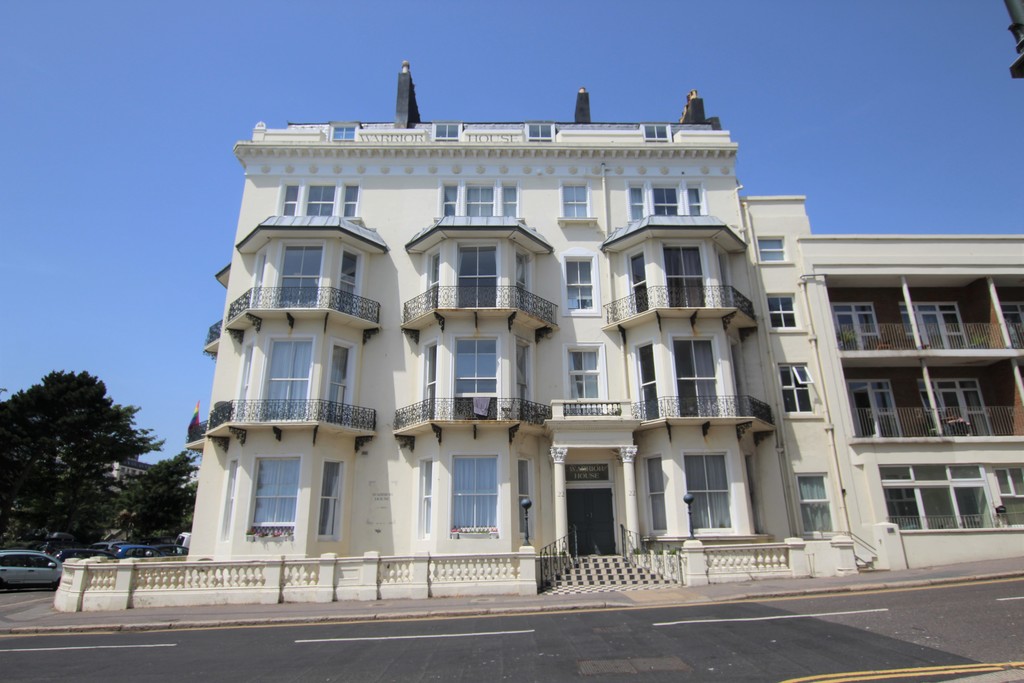 A recently refurbished one bedroom apartment situated within the prestigious Warrior House building on the St Leonards Warrior Square. The property has been finished to a high standard throughout and benefits from having a newly fitted bathroom, kitchen with appliances, electric heating and direct sea views.Terms:
Holding deposit: £180.00
Rent: £795.00
Deposit: £795.00
Minimum annual income: £28,620.00