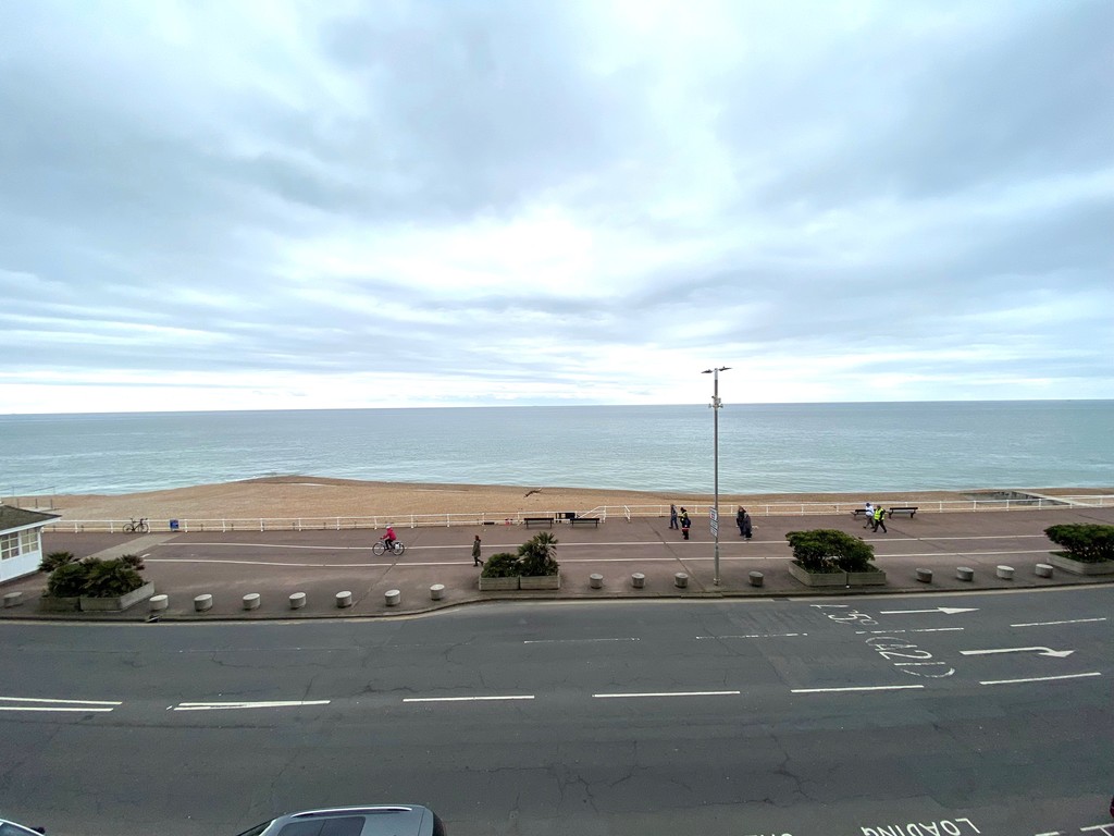 2 bed apartment to rent in Grand Parade, St. Leonards-on-Sea  - Property Image 10