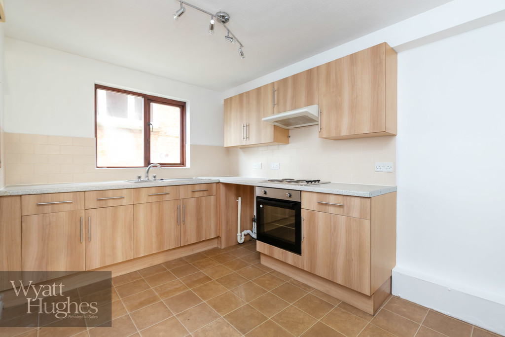 1 bed apartment to rent in London Road, St. Leonards-on-Sea  - Property Image 2