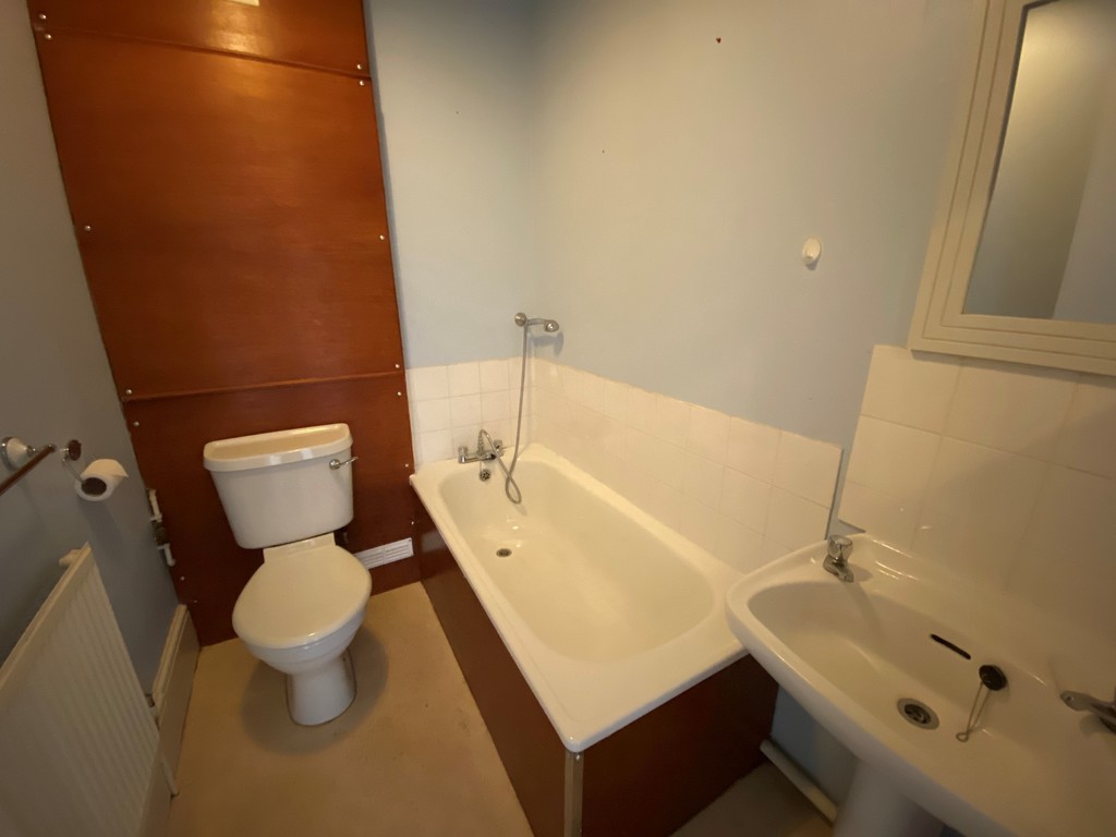 1 bed apartment to rent in Chapel Park Road, St. Leonards-on-Sea  - Property Image 5