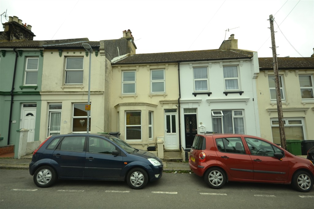 2 bed house to rent in Winchelsea Road, Hastings - Property Image 1