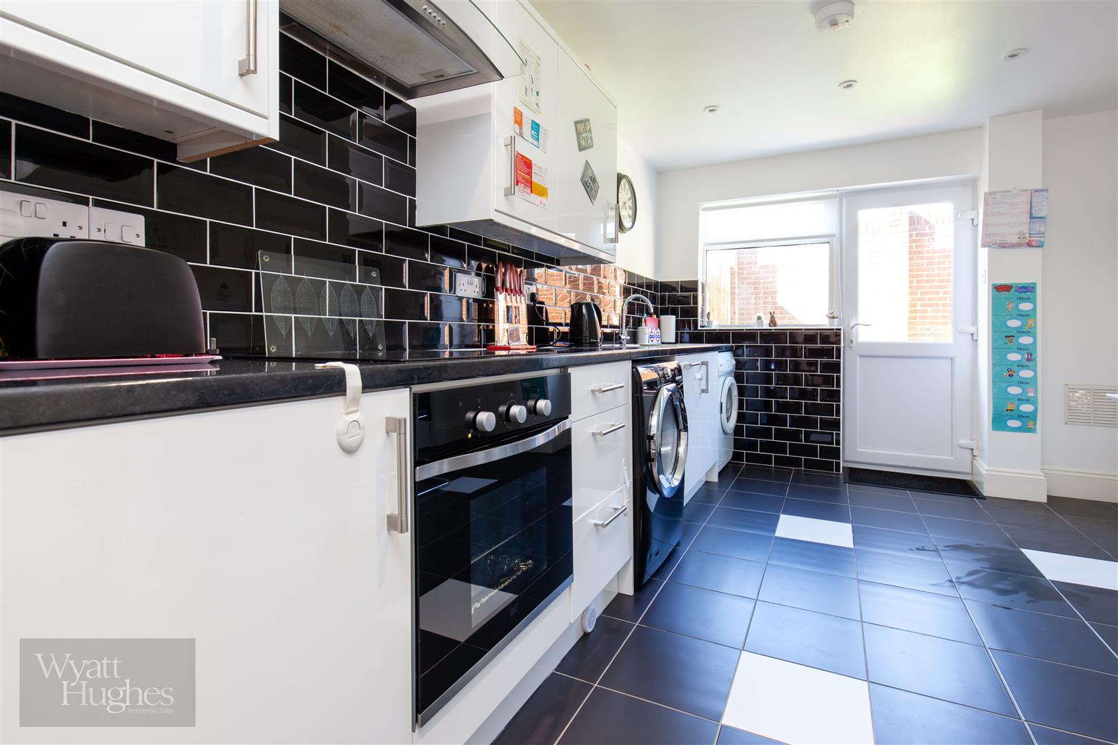 3 bed terraced house for sale in Sydney Close, St. Leonards-On-Sea  - Property Image 1
