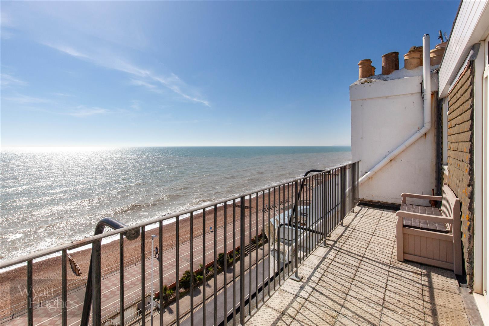 1 bed flat for sale in Eversfield Place, St. Leonards-On-Sea  - Property Image 1