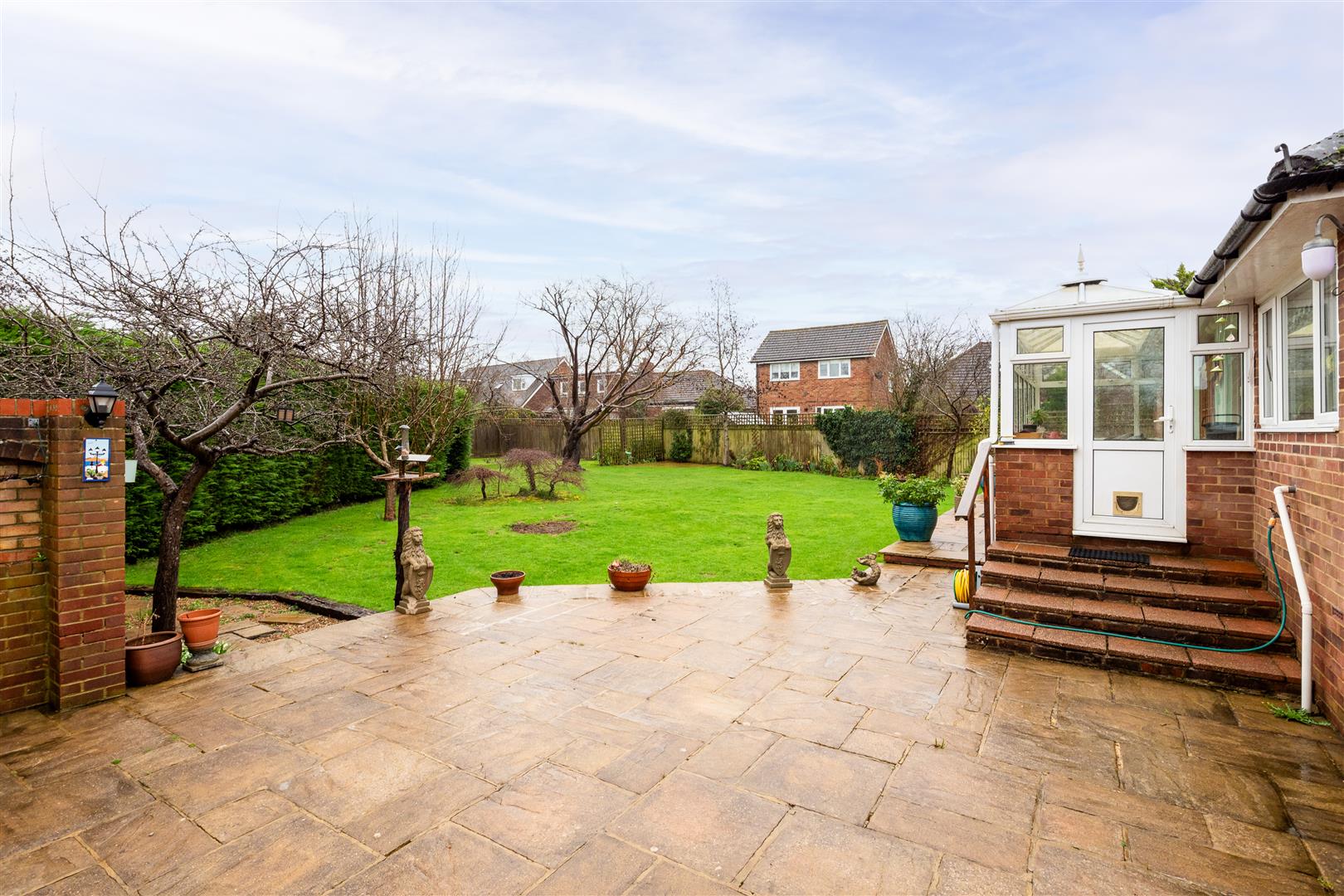 4 bed detached bungalow for sale in Acres Rise, Ticehurst  - Property Image 23