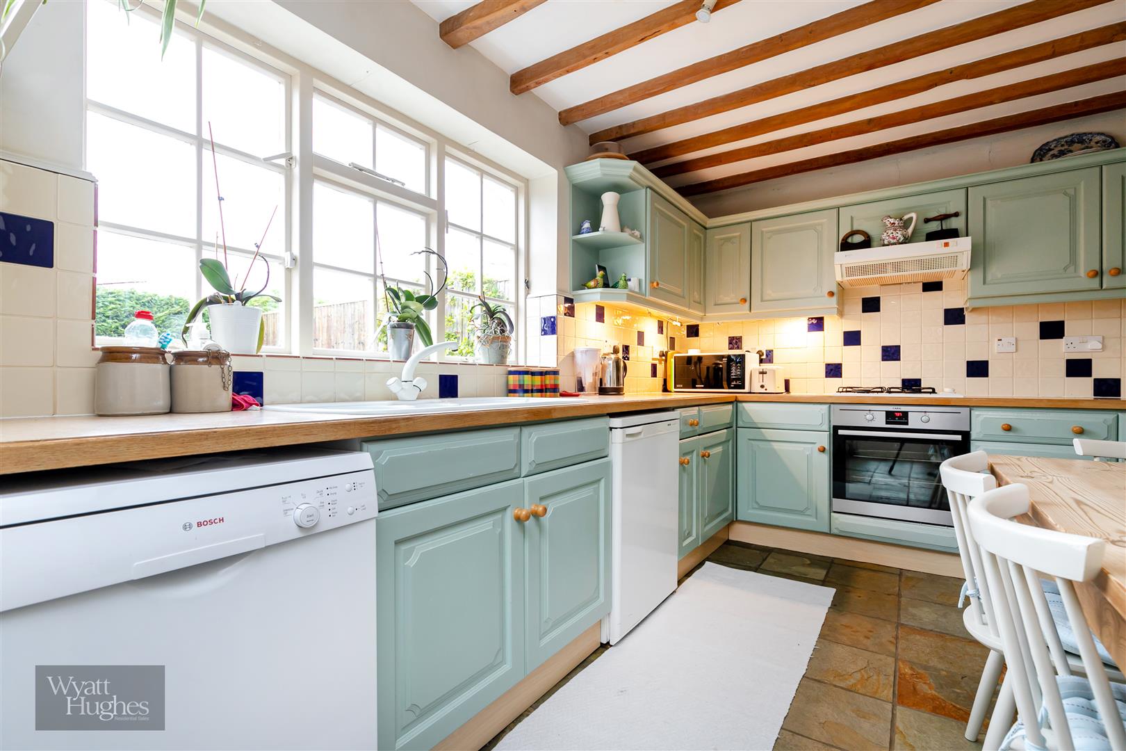 4 bed house for sale in Cross Lane, Ticehurst  - Property Image 9