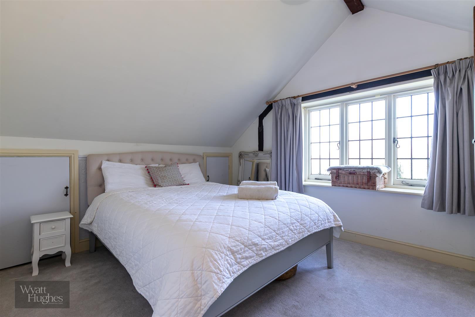 3 bed detached house for sale in Slip Mill Lane, Hawkhurst  - Property Image 16