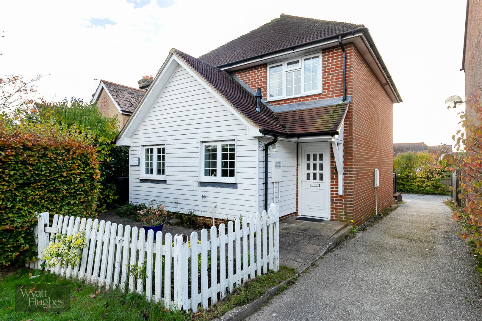2 bed house for sale in St. Marys Lane, Ticehurst, TN5 