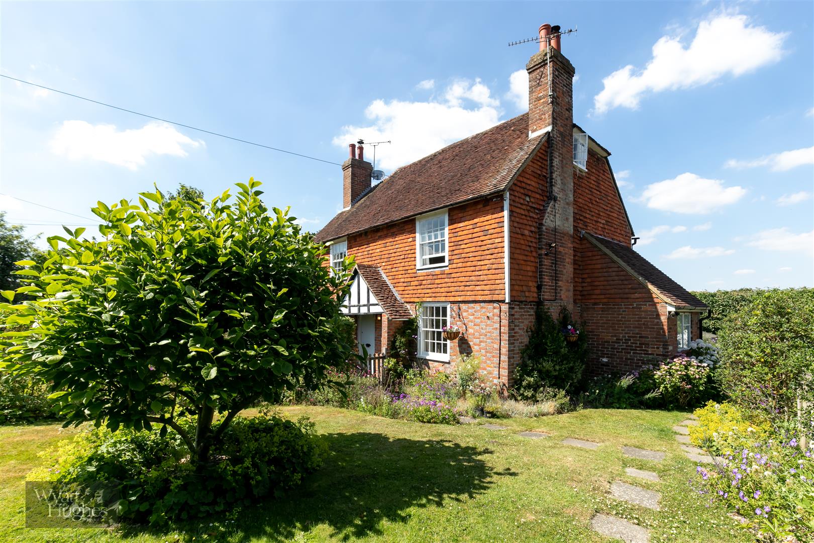 3 bed house for sale in High Street, Ticehurst 3