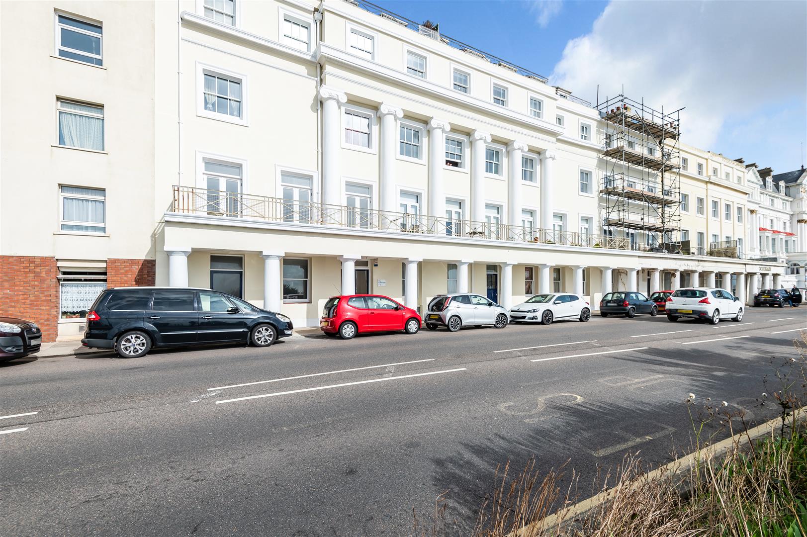 1 bed flat for sale in Marina, St. Leonards-On-Sea  - Property Image 2