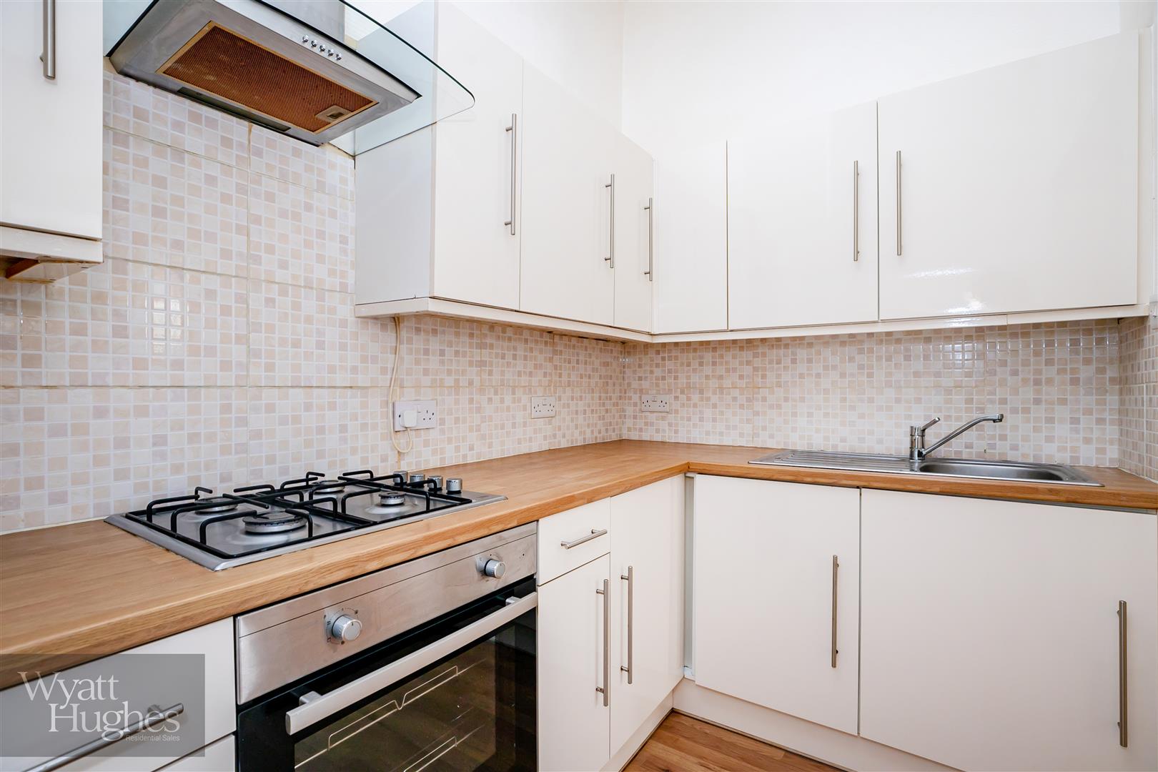 1 bed flat for sale in London Road, St. Leonards-On-Sea  - Property Image 13