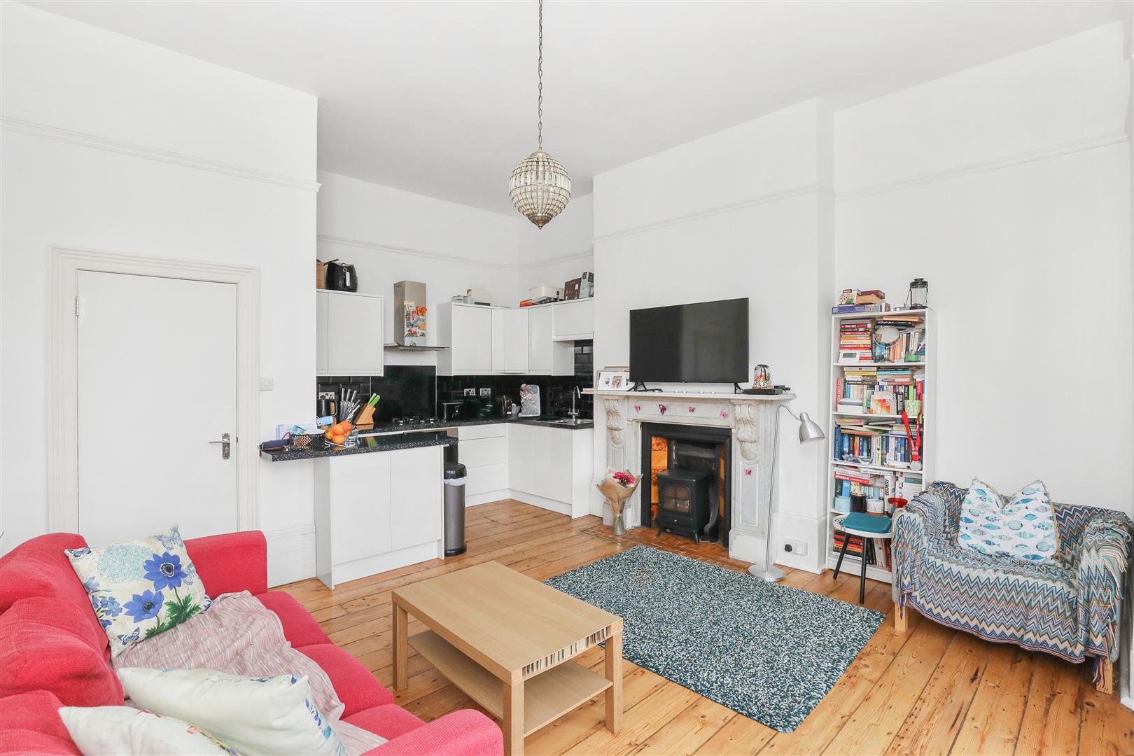 3 bed flat for sale in Anglesea Terrace, St. Leonards-On-Sea  - Property Image 2