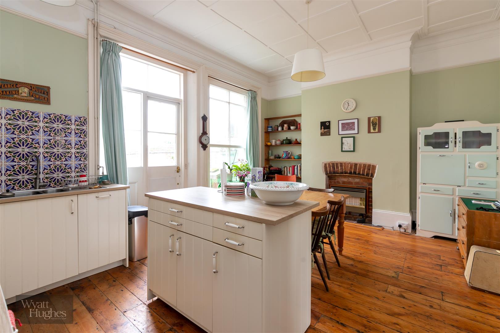 3 bed terraced house for sale in Sedlescombe Road North, St. Leonards-On-Sea  - Property Image 8