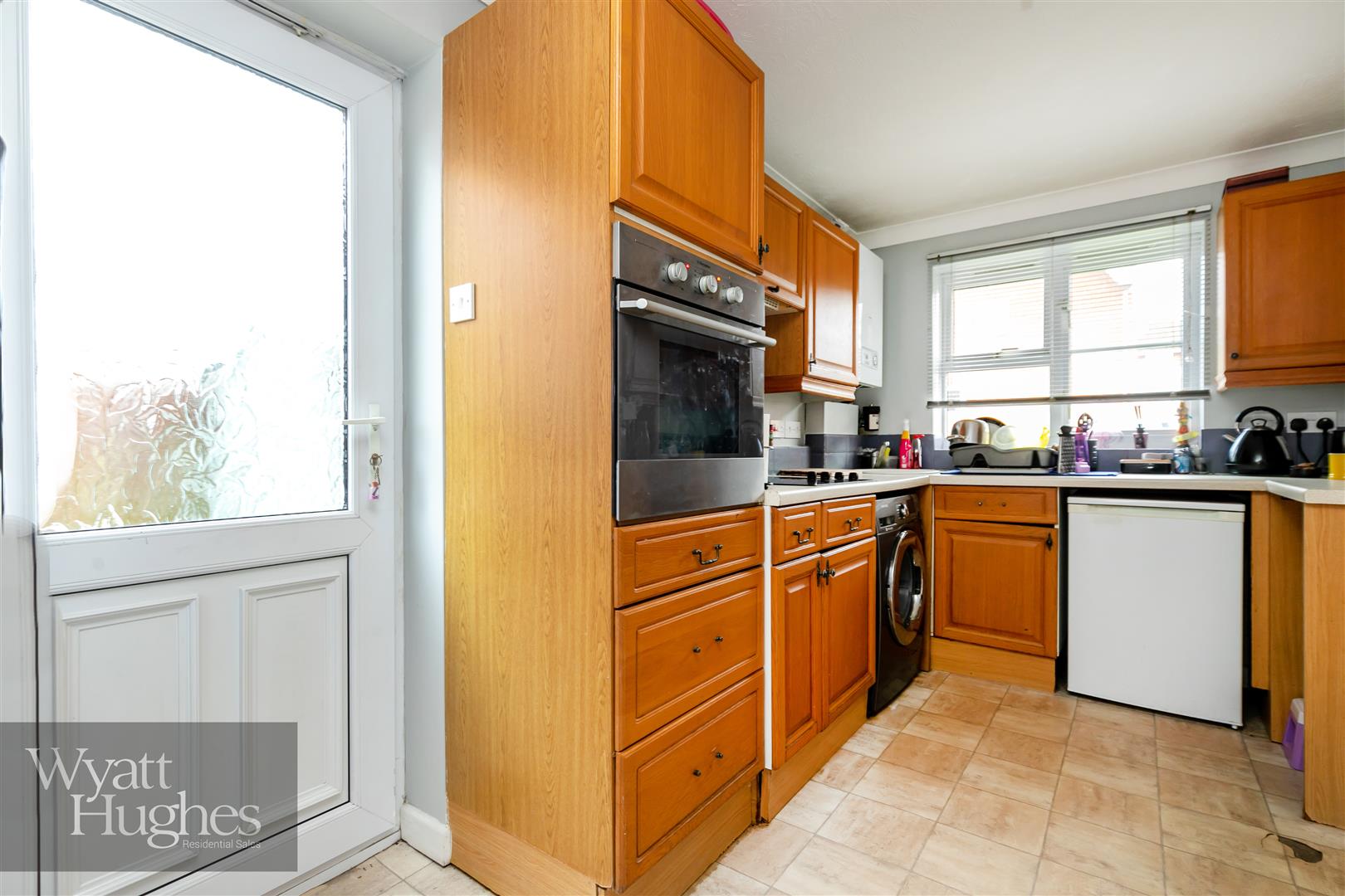 3 bed semi-detached house for sale in Glenburn Close, Bexhill-On-Sea  - Property Image 11