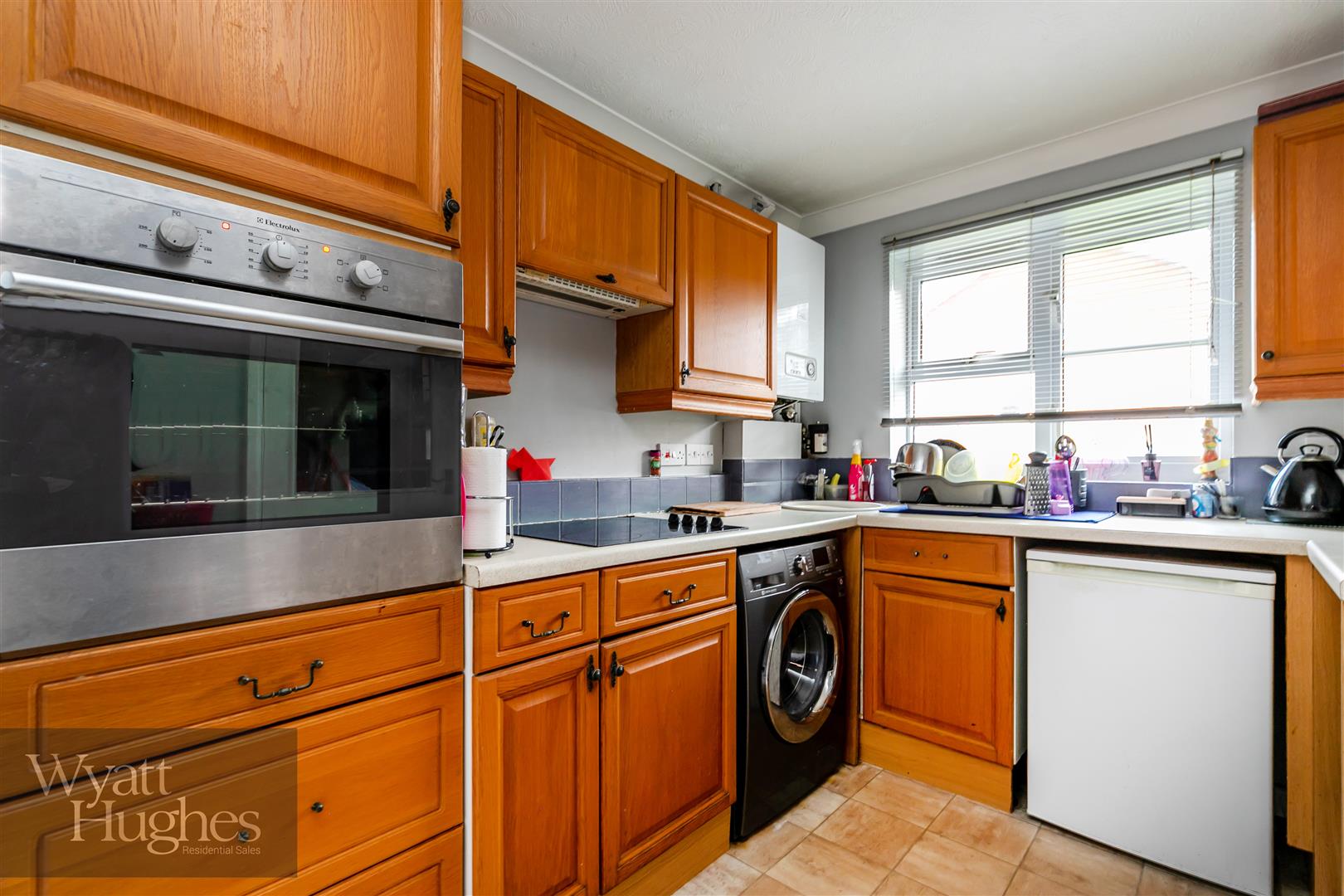 3 bed semi-detached house for sale in Glenburn Close, Bexhill-On-Sea  - Property Image 2