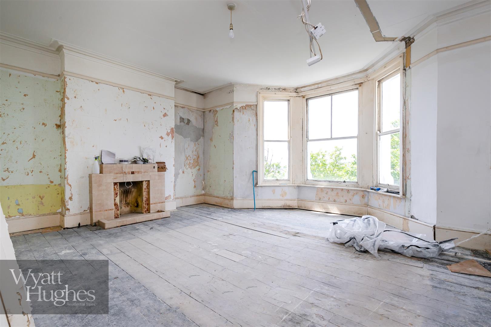 1 bed flat for sale in Milward Road, Hastings  - Property Image 2