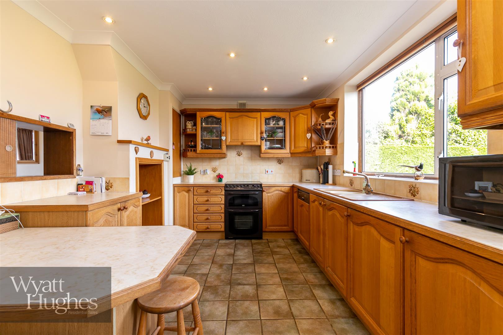 4 bed detached house for sale in Bexhill Road, Ninfield, Battle  - Property Image 4