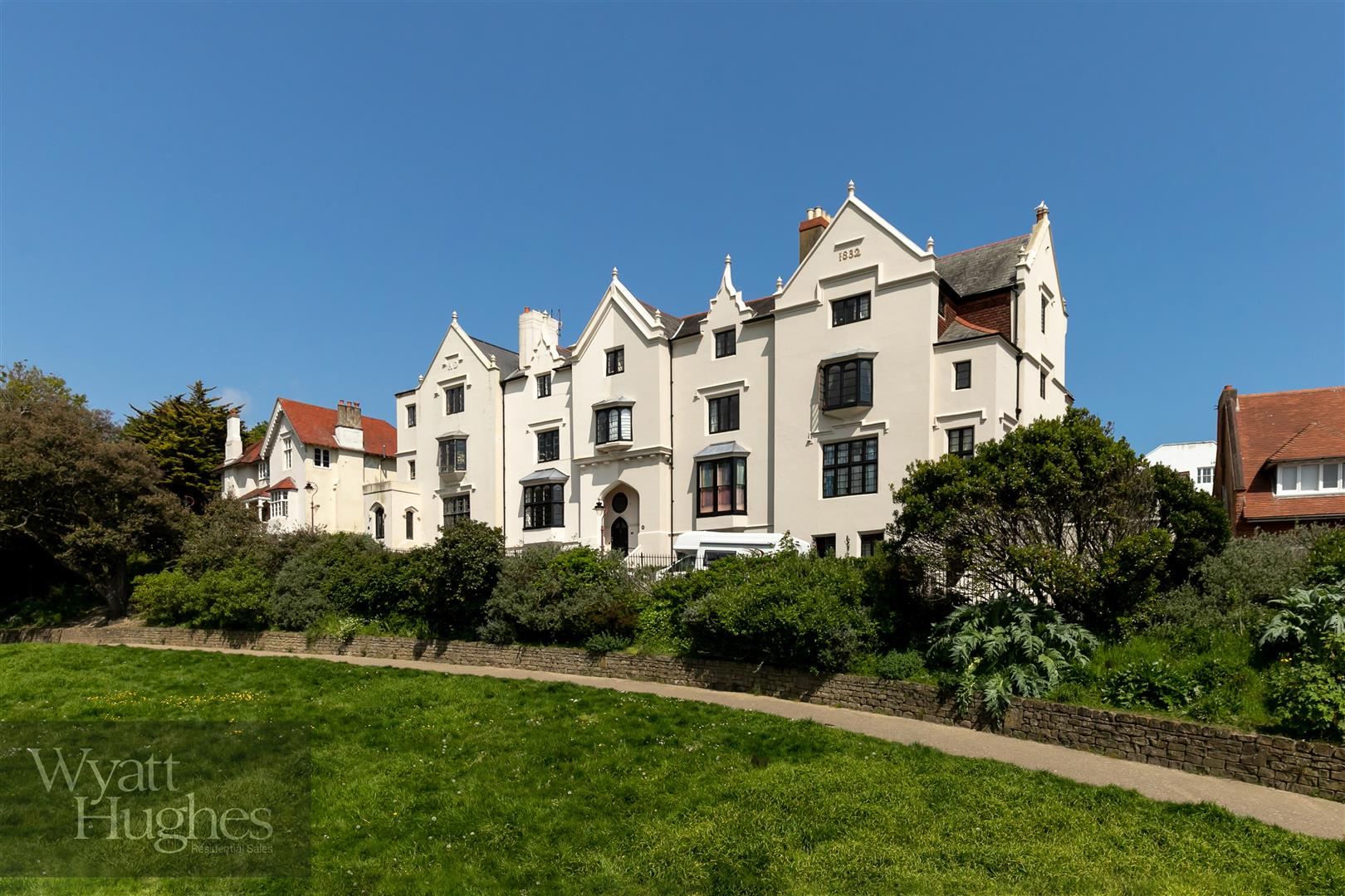2 bed flat for sale in Maze Hill, St. Leonards-On-Sea  - Property Image 12