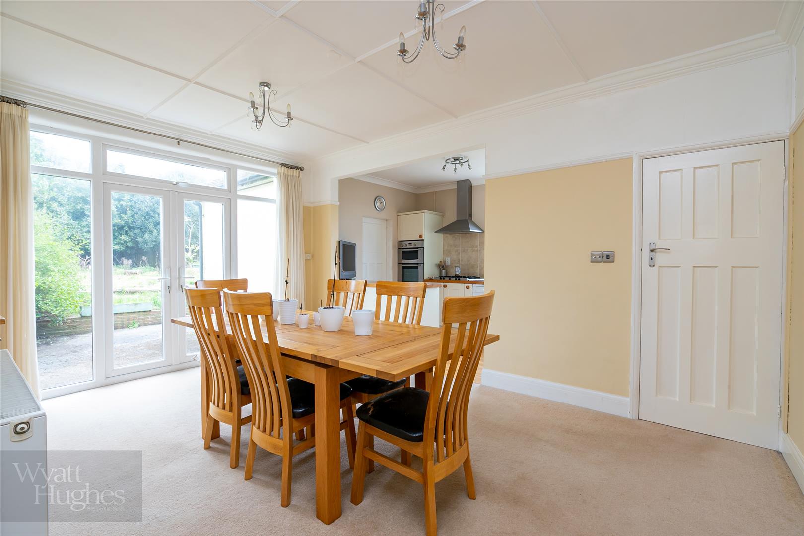 3 bed semi-detached house for sale in Essenden Road, St. Leonards-On-Sea  - Property Image 5