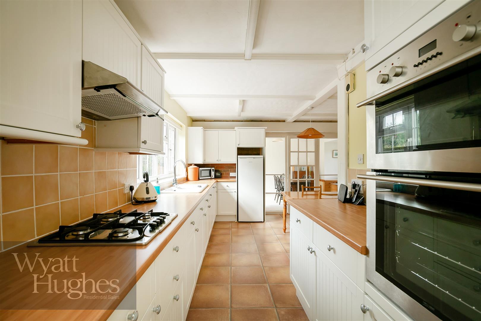 3 bed end of terrace house for sale in Lower Platts, Ticehurst  - Property Image 5