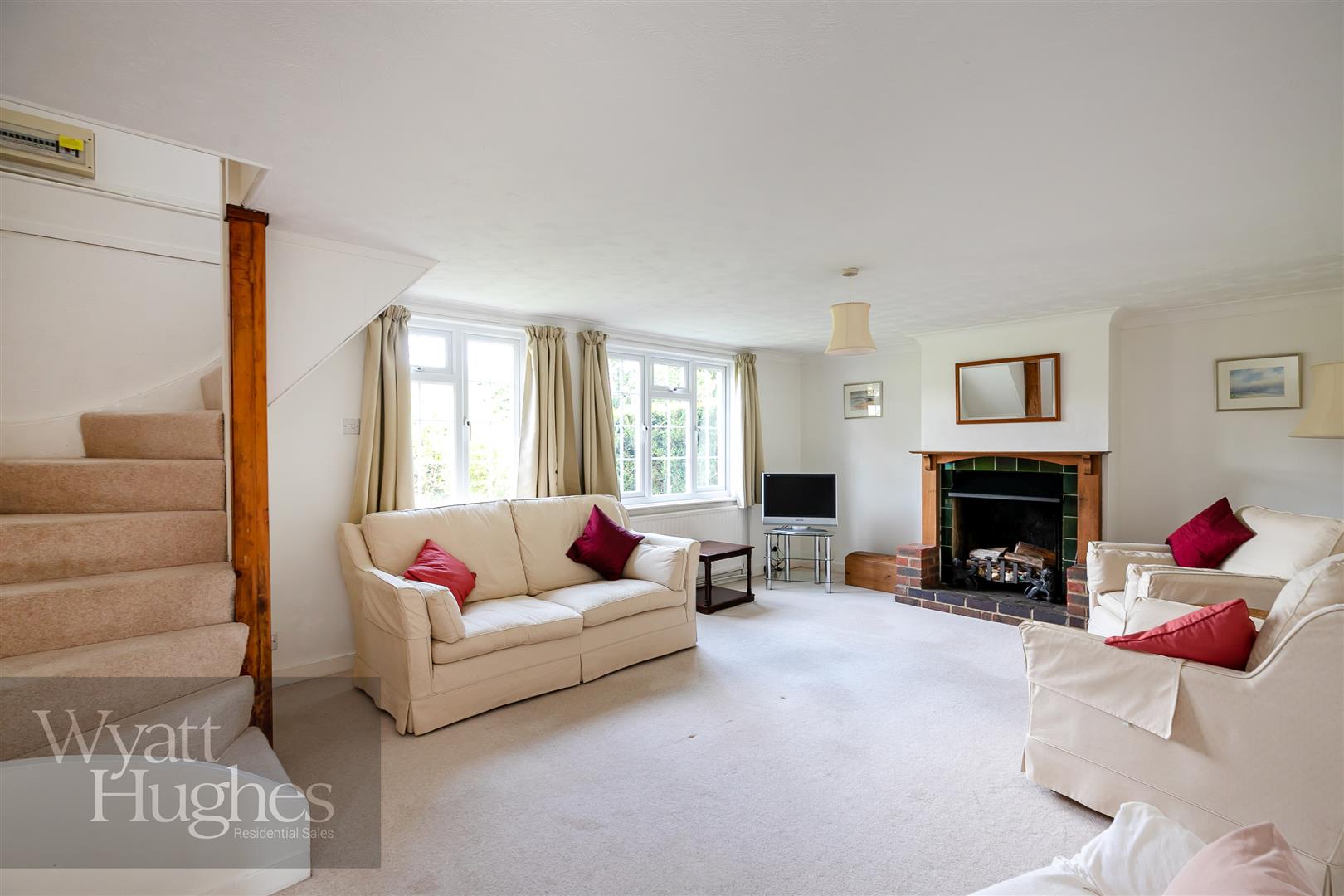 3 bed end of terrace house for sale in Lower Platts, Ticehurst  - Property Image 3