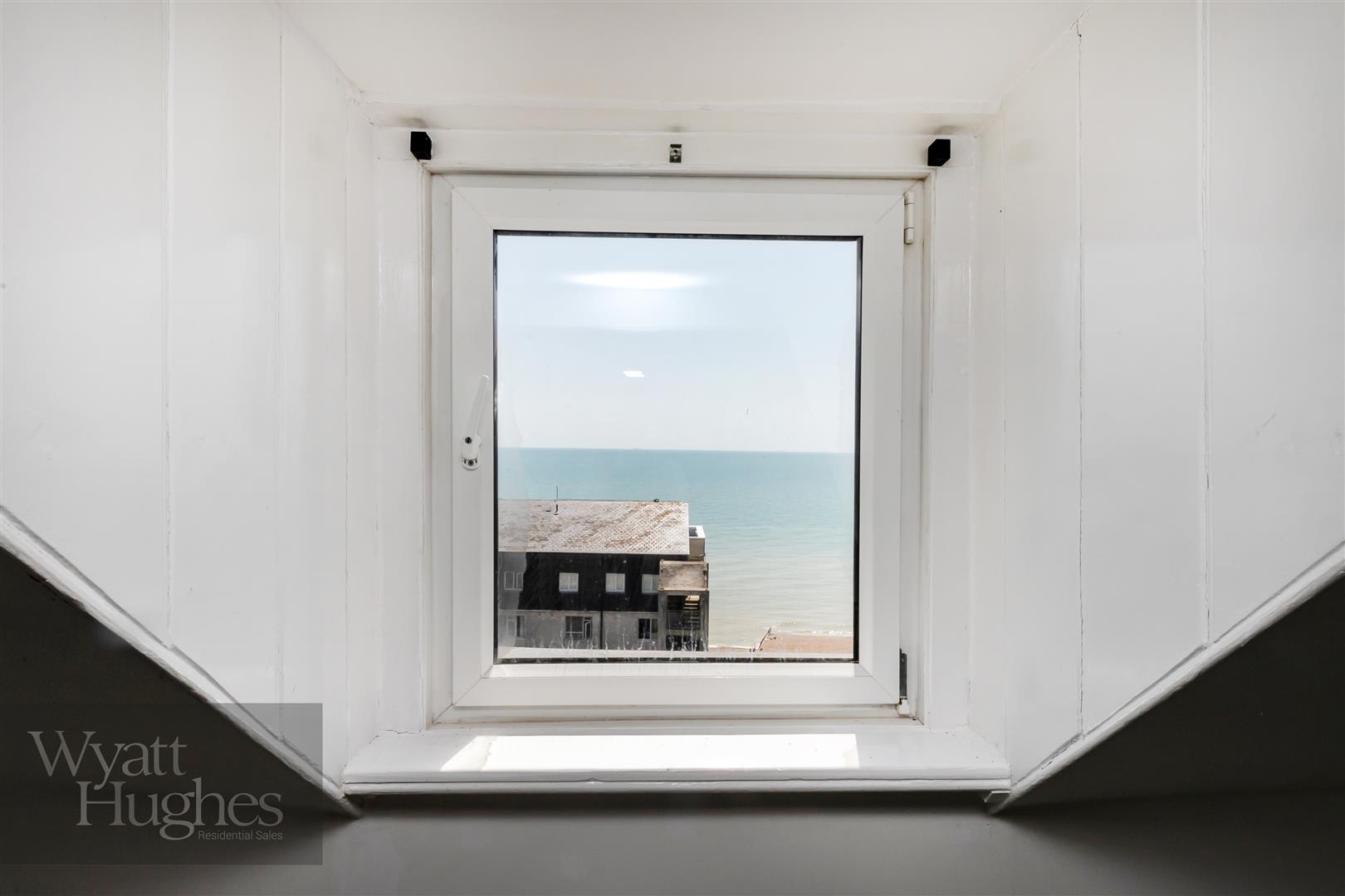 1 bed flat for sale in West Hill Road, St. Leonards-On-Sea  - Property Image 15