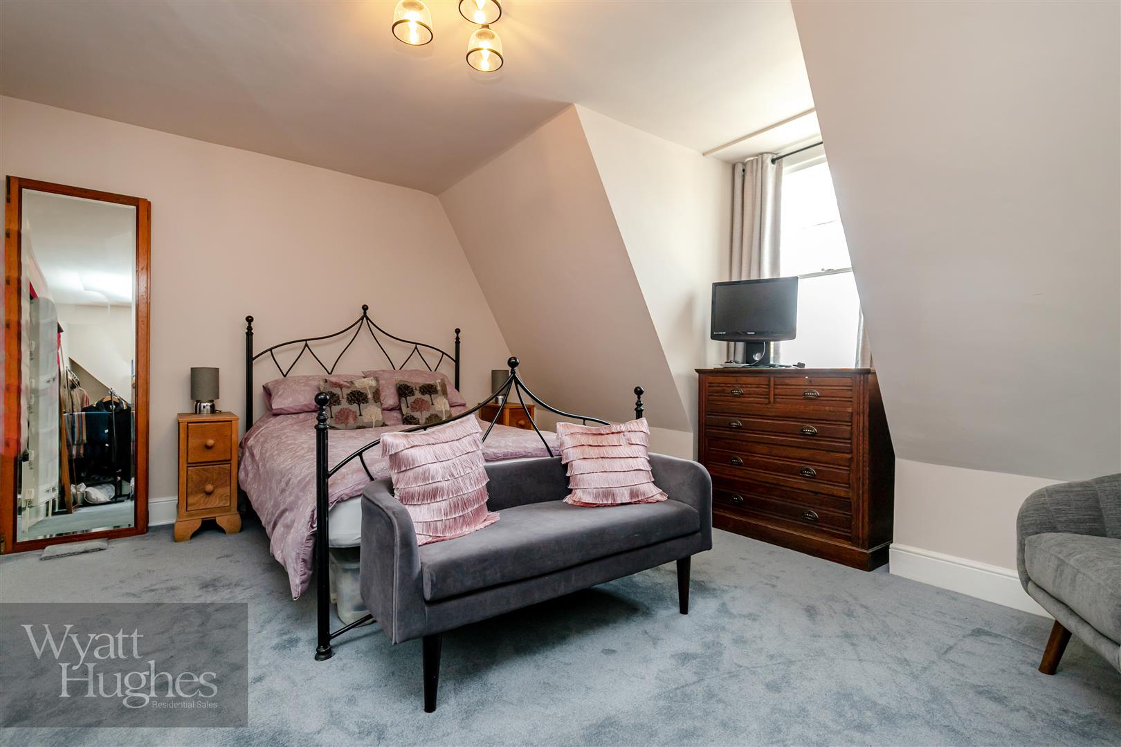 2 bed maisonette for sale in Saxon Street, St. Leonards-On-Sea  - Property Image 7