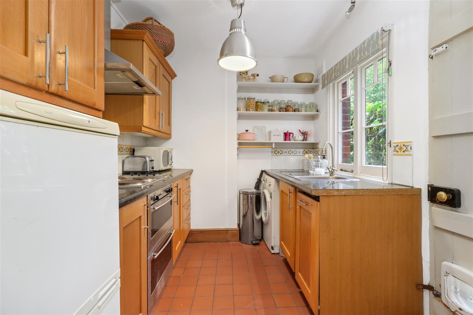 3 bed house for sale in Lidwells Lane, Goudhurst  - Property Image 5