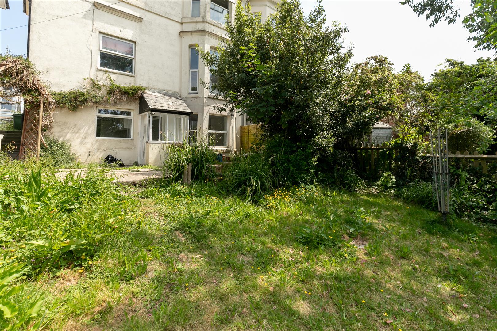 2 bed flat for sale in Elphinstone Road, Hastings  - Property Image 12