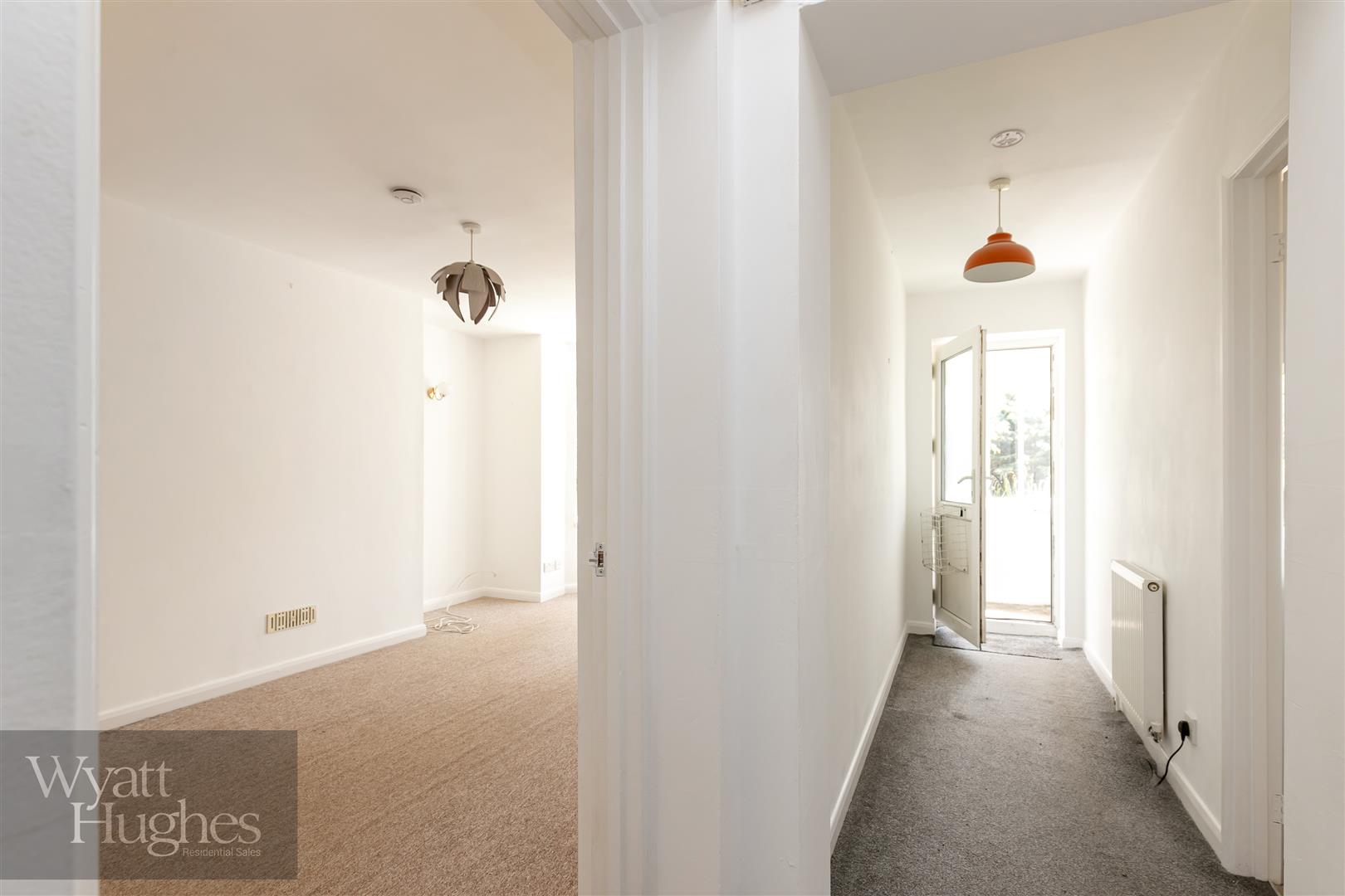 2 bed flat for sale in Elphinstone Road, Hastings  - Property Image 17