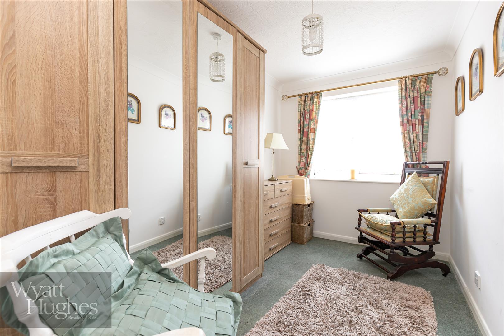 2 bed flat for sale in The Bourne, Hastings  - Property Image 14