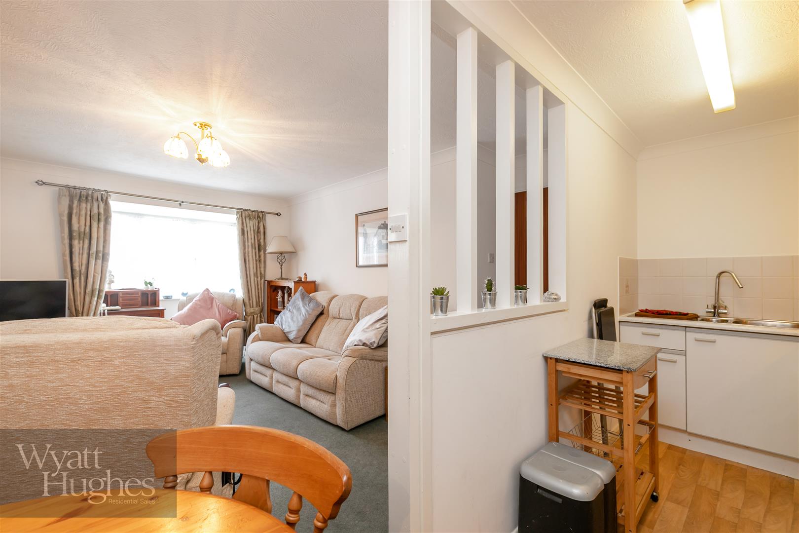 2 bed flat for sale in The Bourne, Hastings  - Property Image 8