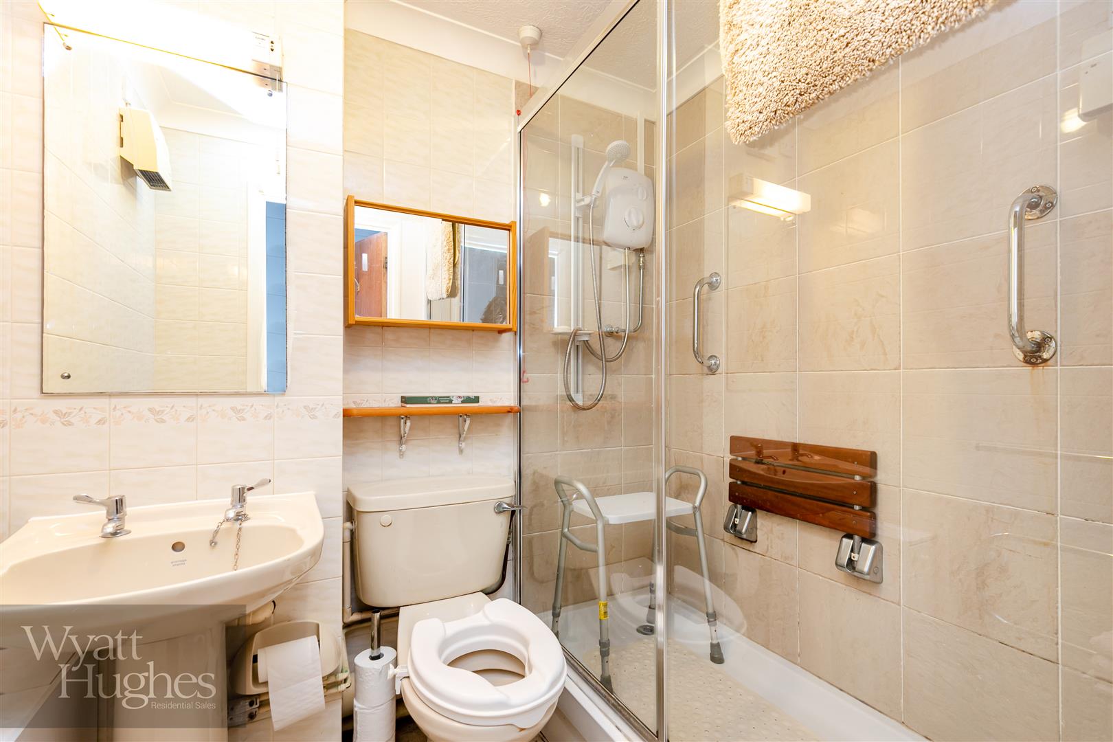 2 bed flat for sale in The Bourne, Hastings  - Property Image 16