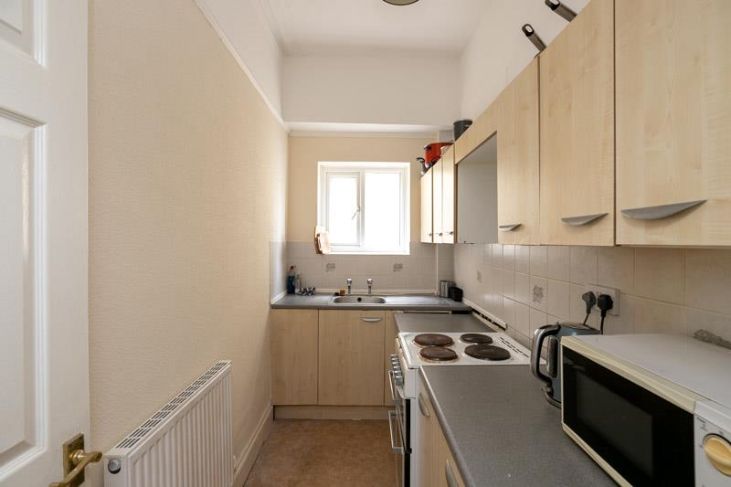 2 bed flat for sale in Church Road, St. Leonards-On-Sea  - Property Image 10