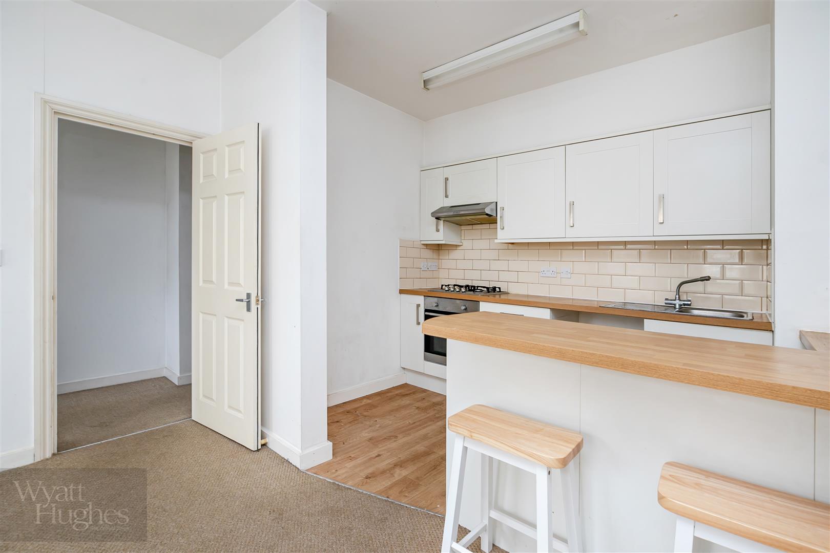 1 bed flat for sale in Bohemia Road, St. Leonards-On-Sea  - Property Image 9