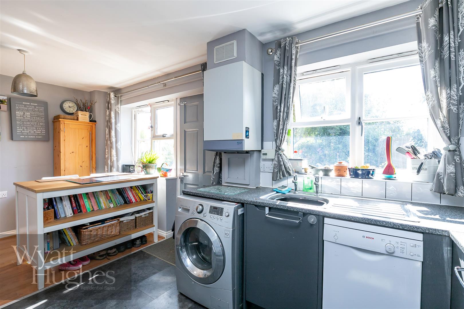 3 bed semi-detached house for sale in Farthing Hill, Ticehurst  - Property Image 8