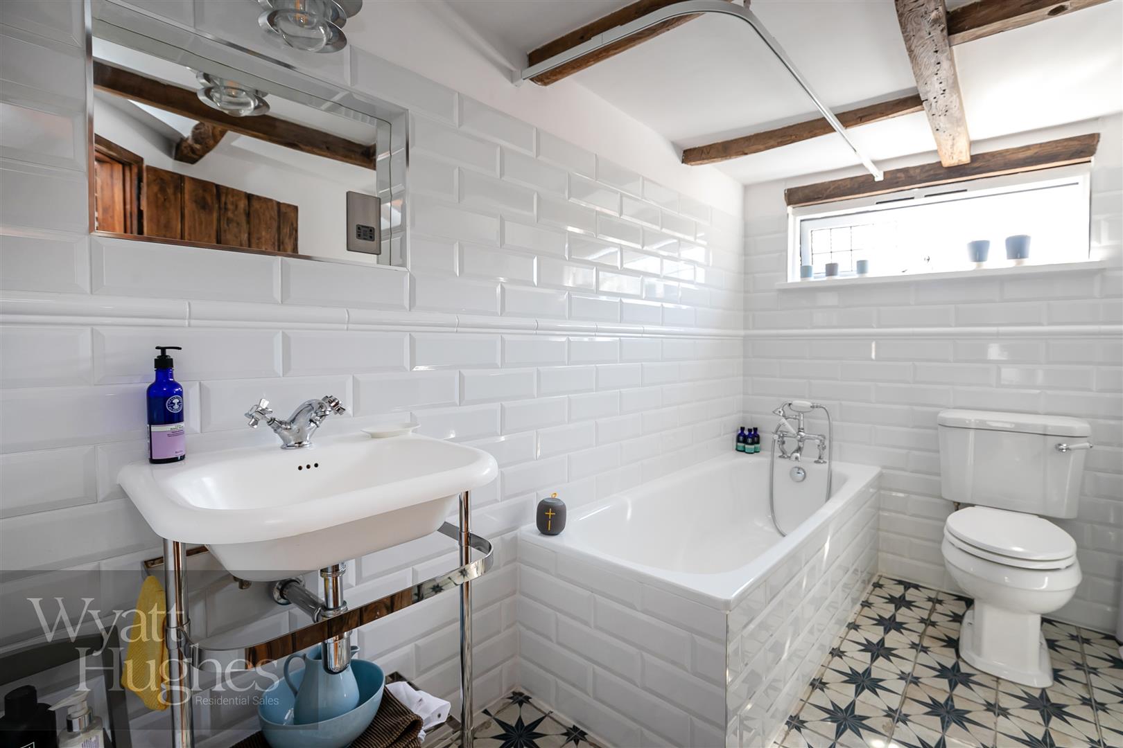 3 bed terraced house for sale in Market Passage, Hastings  - Property Image 12