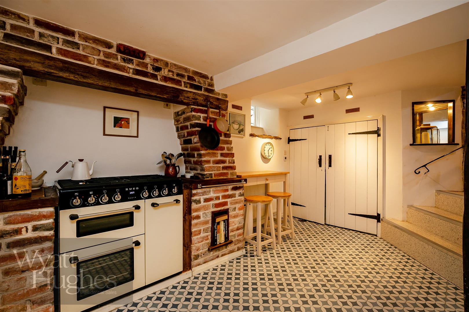 3 bed terraced house for sale in Market Passage, Hastings  - Property Image 2