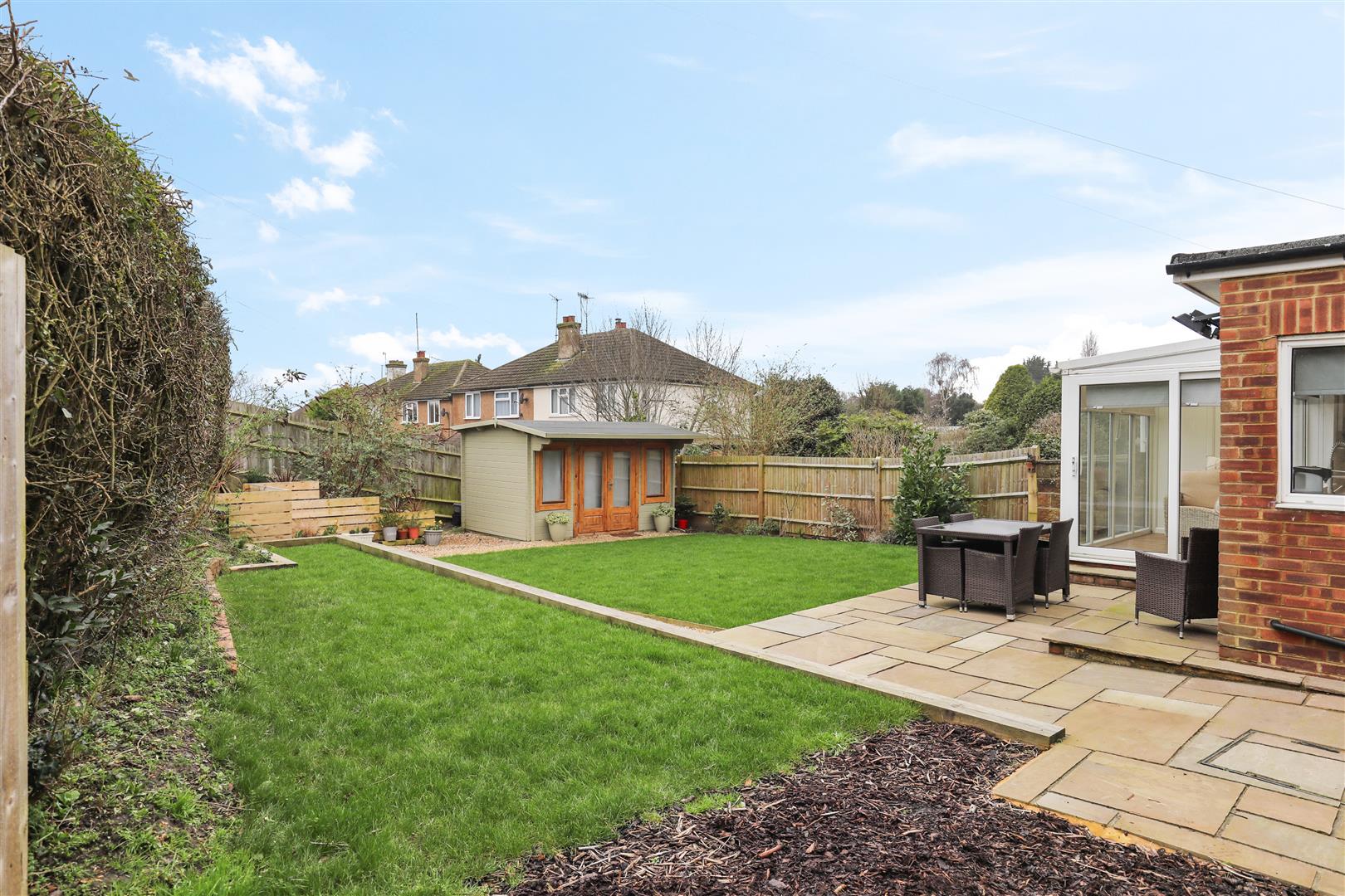 3 bed semi-detached house for sale in Woodsgate Park, Bexhill-On-Sea  - Property Image 10