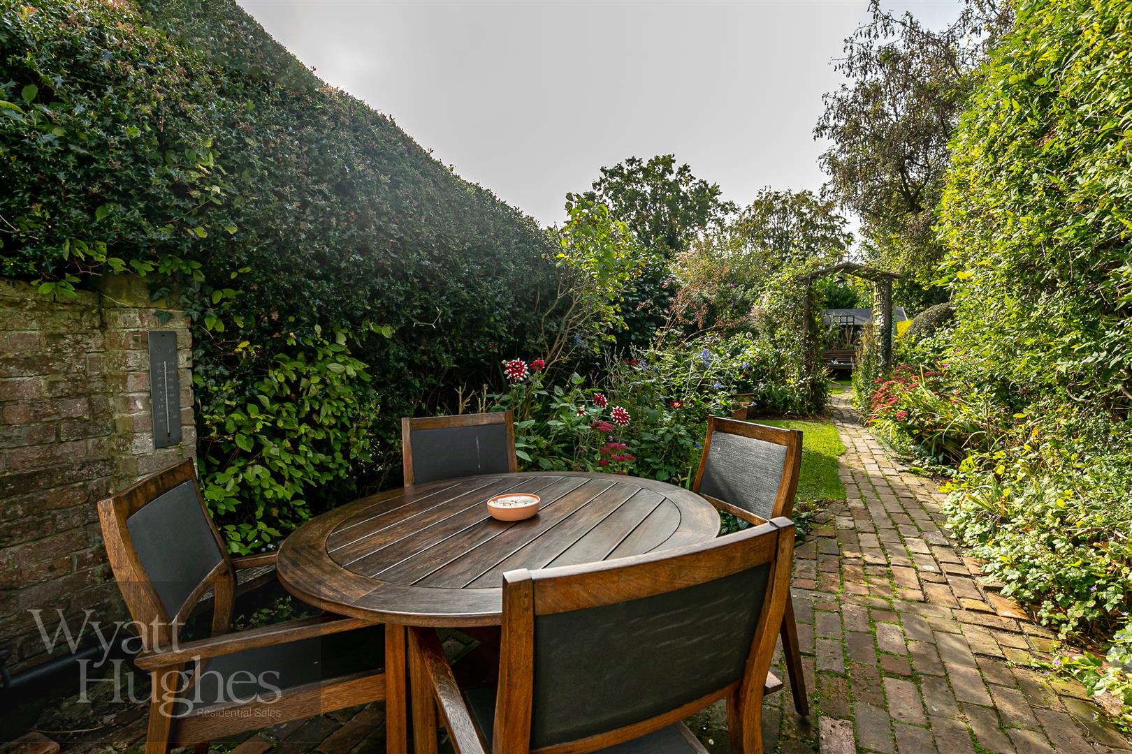 2 bed house for sale in Three Leg Cross, Ticehurst  - Property Image 21