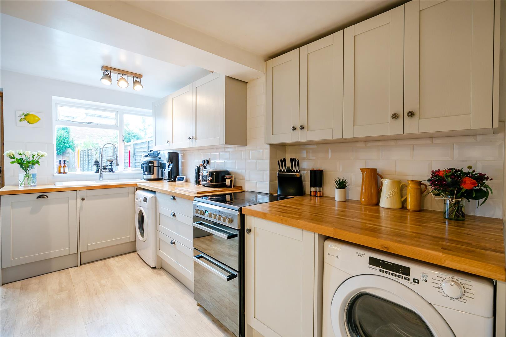2 bed house for sale in London Road, Hurst Green  - Property Image 9